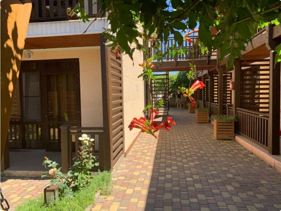 Гостевой дом Фламинго Голубицкая-80