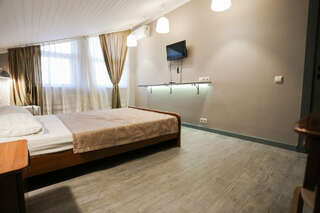 Гостевой дом Фламинго Голубицкая Двухместный номер с 1 кроватью или 2 отдельными кроватями-3