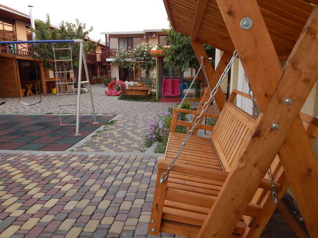 Гостевой дом Фламинго Голубицкая-3